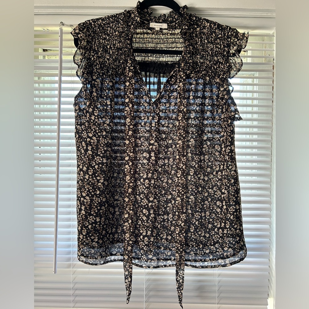 Women’s Pleione Floral Blouse - Size Large - Ruffle, Rouched, Tie Neck details